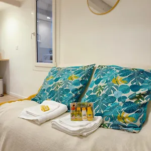 Charmant Studio, Plein Centre LʼIsle-sur-la-Sorgue